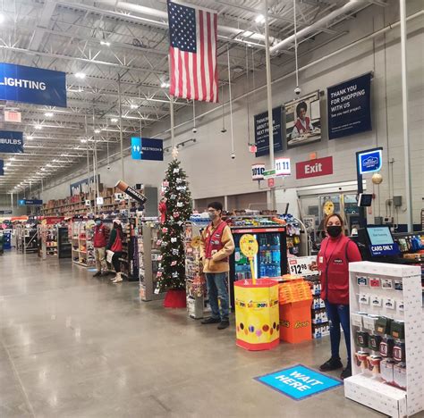 Lowes niskayuna - The Assistant Store Manager is accountable for achieving sales and margin goals while driving operational efficiencies and maximizing overall customer satisfaction with the Lowe’s in-store experience. At times, the Merchandising Assistant Store Manager is expected to provide full leadership over the store.